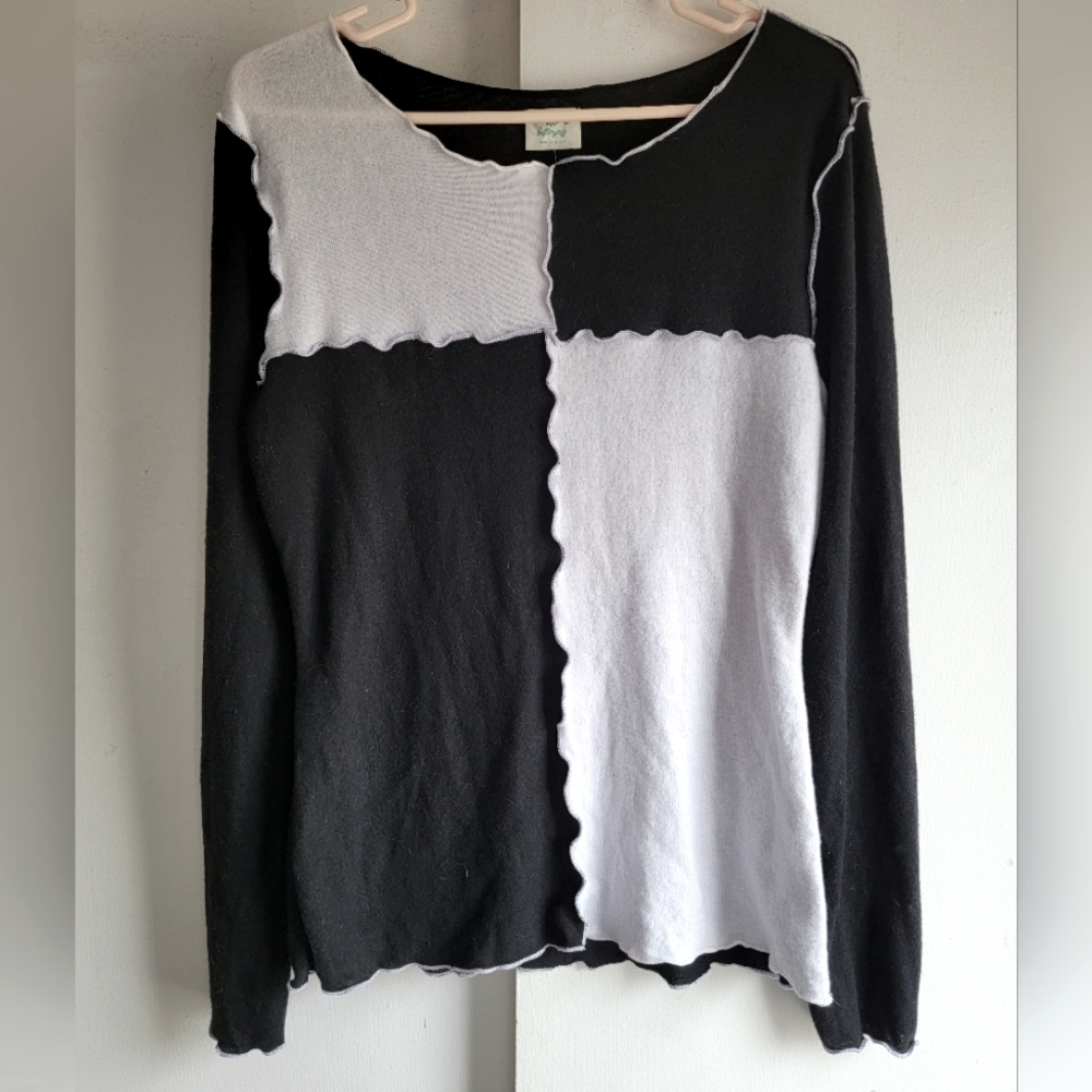 Black & White color block top with white stitch detail